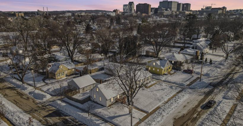 Rochester MN Real Estate FAQ 2025 | Living Near Mayo Clinic, Neighborhoods & Market Trends
